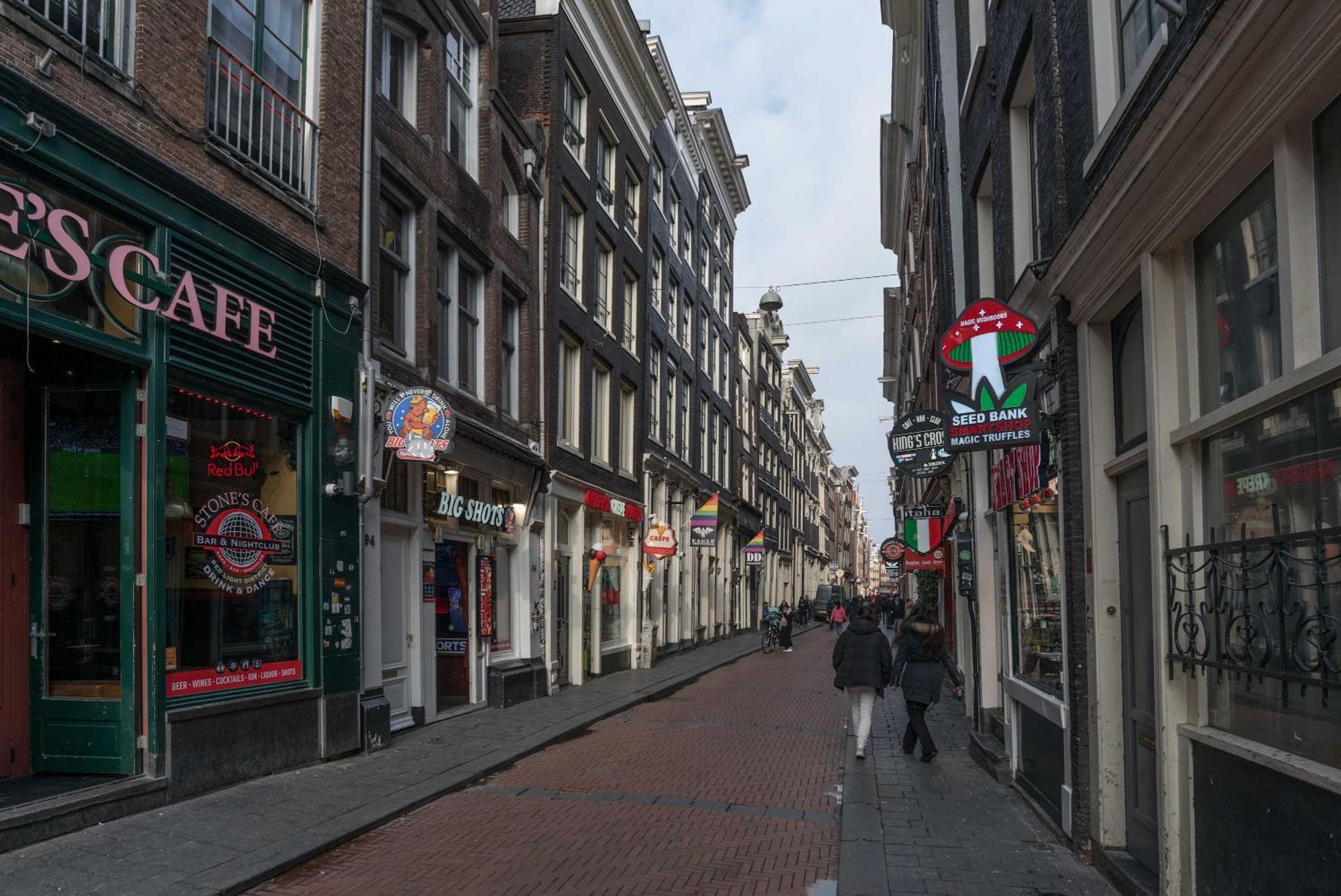 Redlight District Private Smokers Friendly Studio Amsterdam Exterior photo